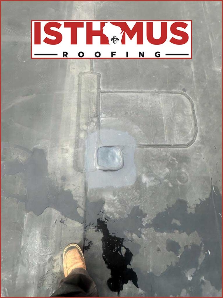 Isthmus commercial roof maintenance